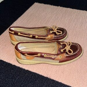 Sperry Topsiders